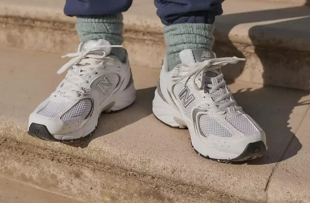 Взуття New Balance 530