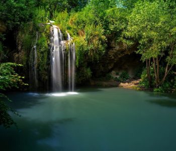 Тропічний рай 🌴: Секретний водоспад України, що нагадує Балі!