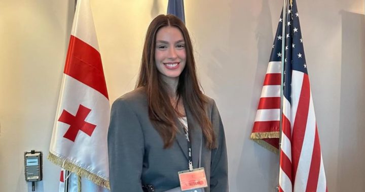 Валерія Шмакова: Дружина Макацарії стала стоматологинею