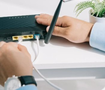 Як заживити Wi-Fi без світла: необхідні гаджети для роутера
